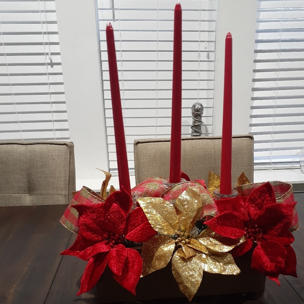 Christmas centerpiece